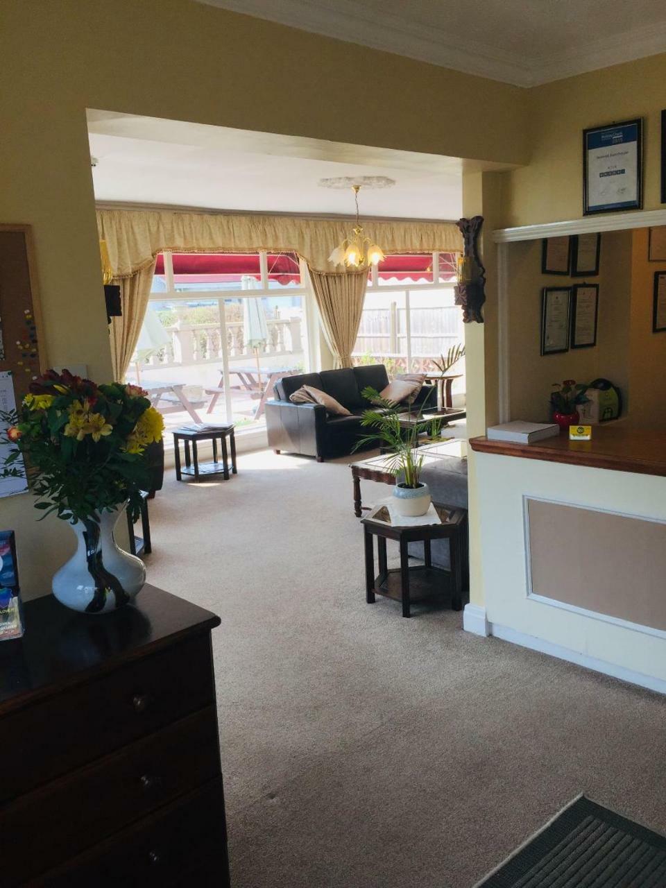 Seawold Guest House セント・ブレレード エクステリア 写真